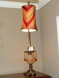 image of table or buffet lamp