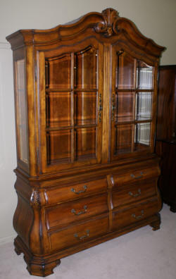 Ethan Allen cherry Bombay style two piece china cabinet