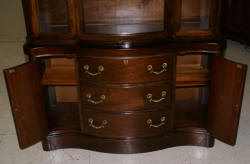 mahogany serpentine front china cabinet duncan phyfe