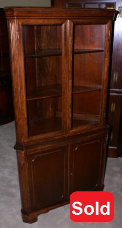 mahogany corner cabinet