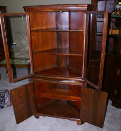 mahogany corner cabinet