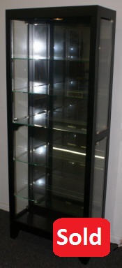 Black onyx finish side door open glass curio cabinet by Pulaski Furniture Company