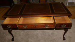 Hooker furniture chippendale mahogany partners desk