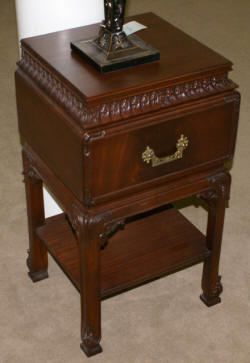 one drawer chinese chippendale night stand
