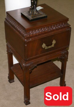 one drawer chinese chippendale night stand