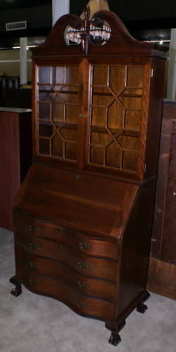 Walnut antique Chippendale secretary desk