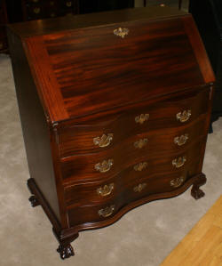 Chippendale mahogany antique Governor Winthrop desk