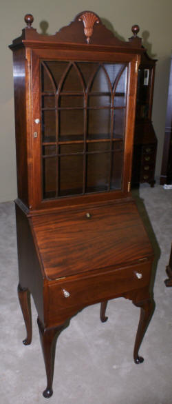 solid mahogany queen anne petite secretary desk