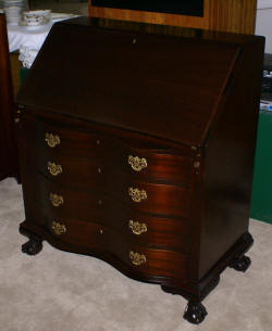 Chippendale mahogany antique Governor Winthrop desk