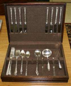 Wallace silversmiths windsor rose 1940 sterling silver flatware