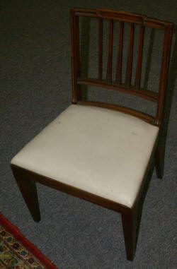 mahogany dining room table and chairs