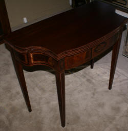 Federal inlaid mahogany flip top antique game table