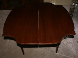 Federal inlaid mahogany flip top antique game table